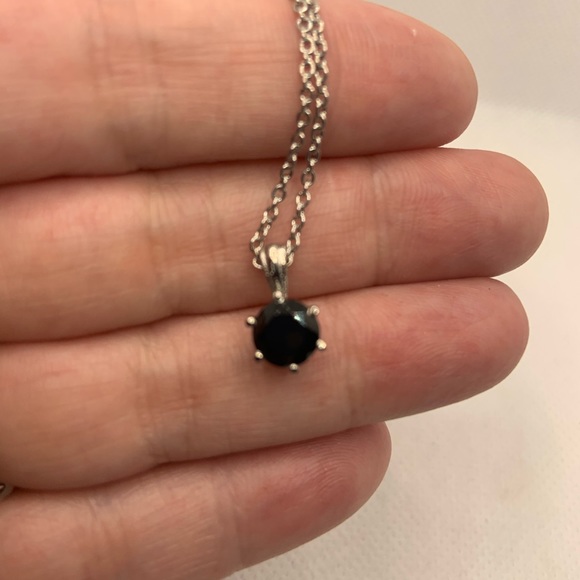 BLACK SPINEL RING AND PENDANT - Picture 3 of 8